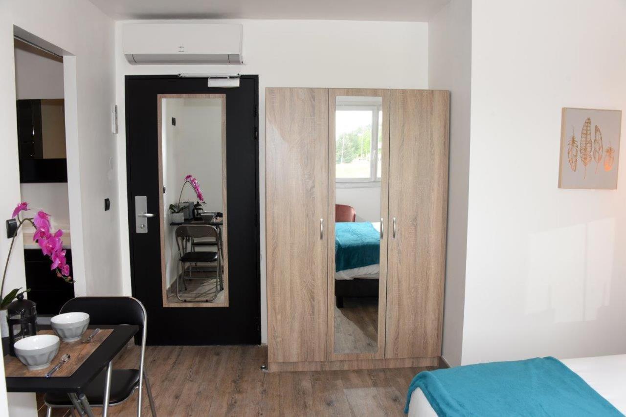 Home Place Apartments - Langon Sauternes Exterior foto